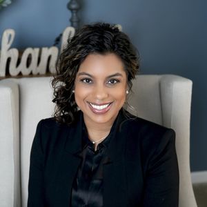 Meet your Posher, Christie